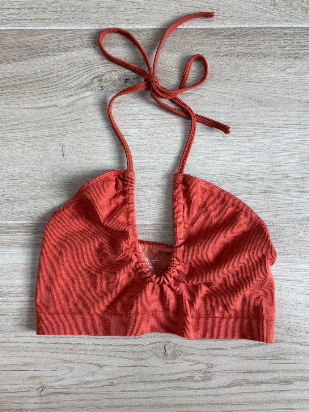 UO Out From Under Cozy Up Seamless Convertible Bra Crop Top Size Medium Large
